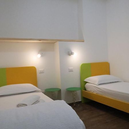 Oasi Da Vinci Aparthotel Тиняле Екстериор снимка